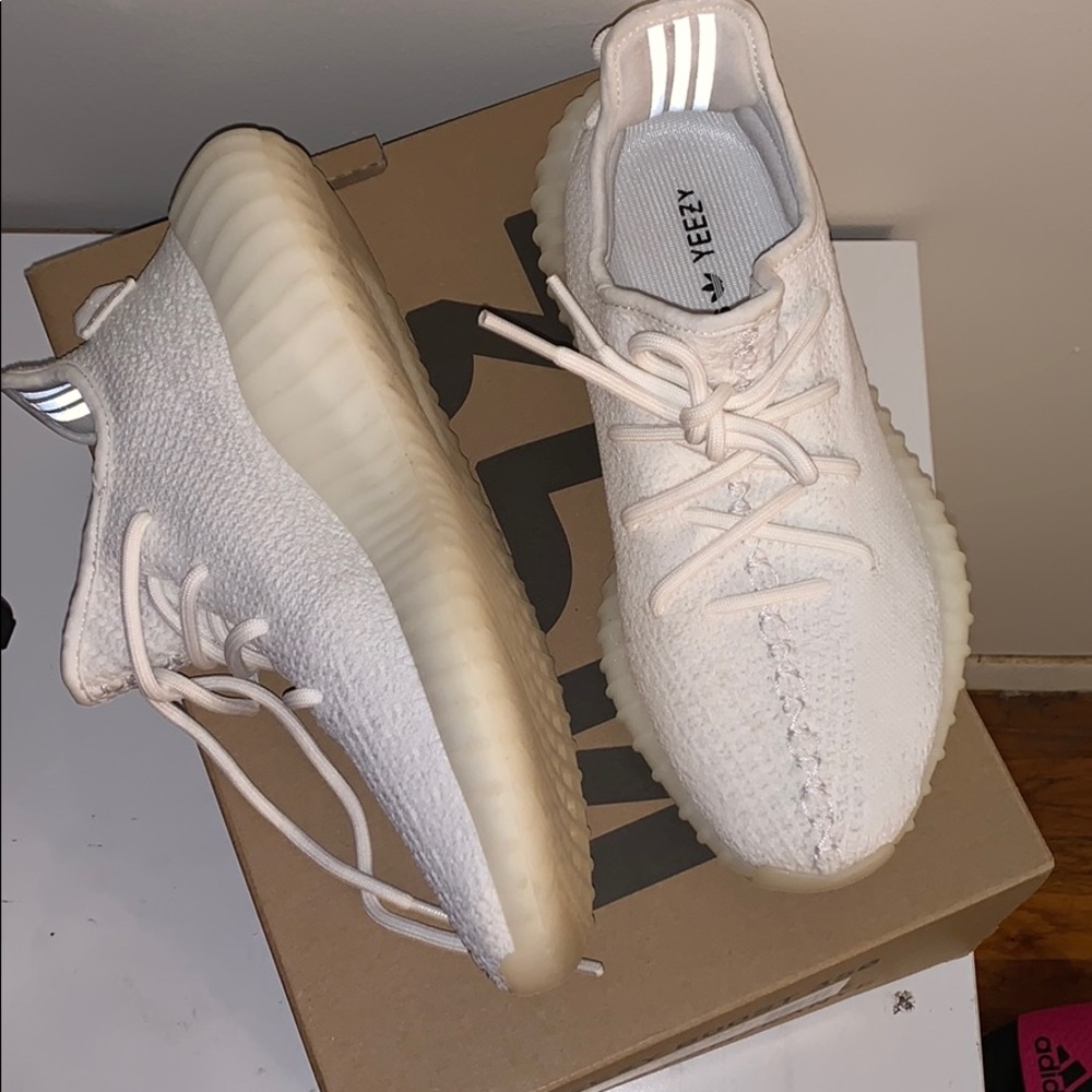 Triple White Yeezy Boost 350